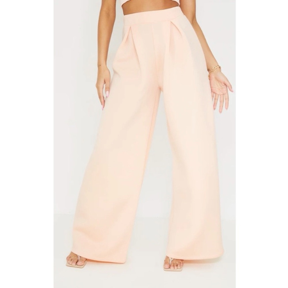 USED Nude Bonded Scuba Pleated Extreme Wide Leg Pants - Picture 2 of 2